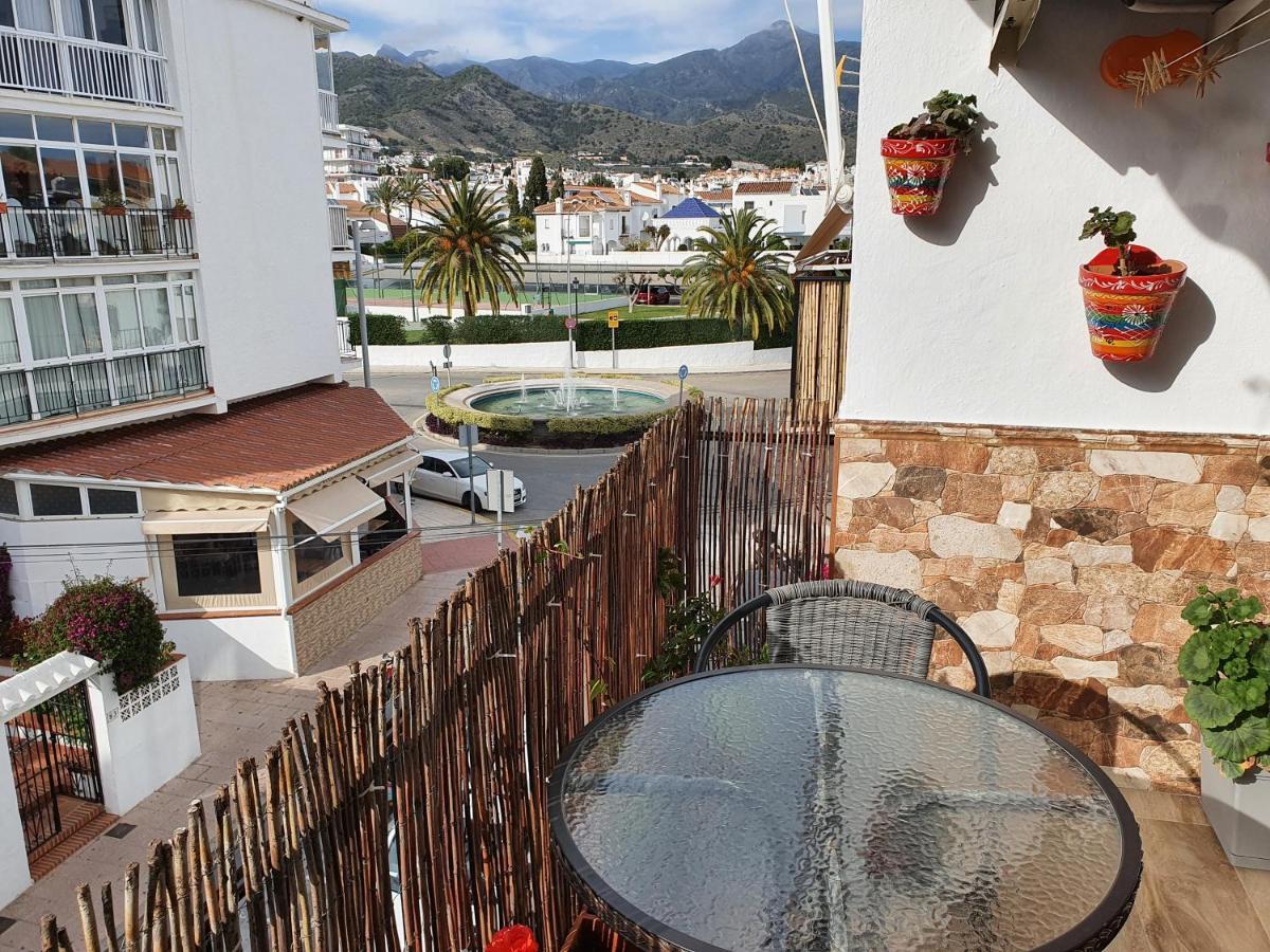 Rico Apartaments Parador Nerja Dış mekan fotoğraf